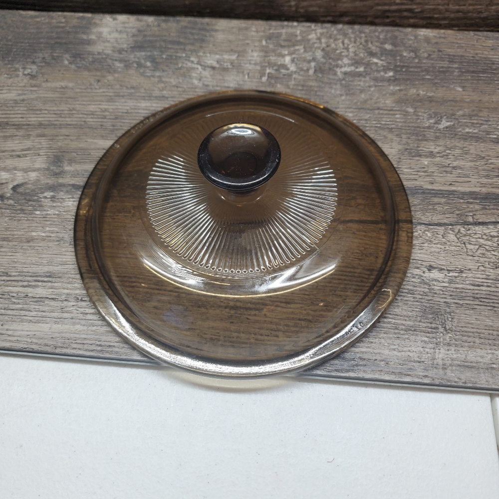 Pyrex Corning Visions Amber Glass Replacement Lid #V-1-C 6 3/8‎